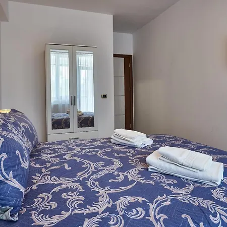 Apartment Isaran Brasov