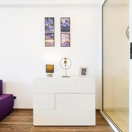 Apartment Isaran
